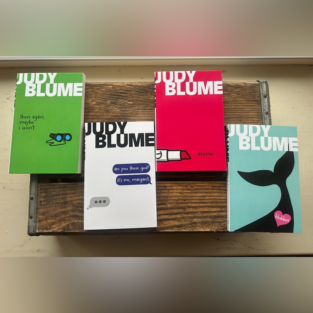 Judy Blume Books Lot 4 New Paperbacks Blubber /Deenie /Are You There/ Then Again